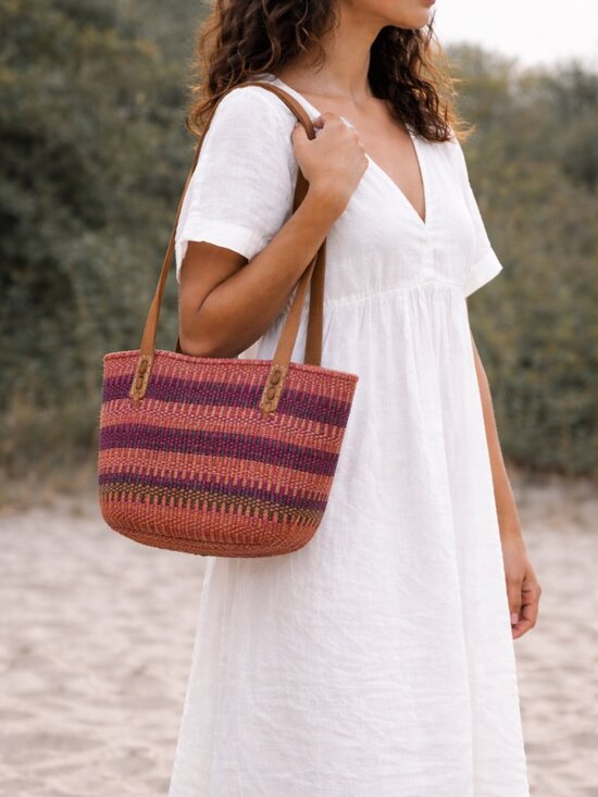 Sisal Handbags - Vintage Woven Sisal Market Basket Tote Bag Leather Handles Raffia
